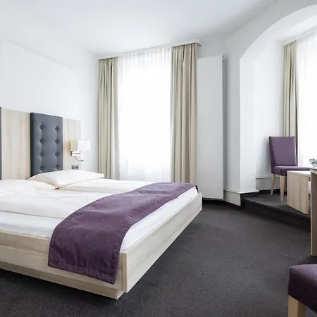 Otel Loetschberg Interlaken