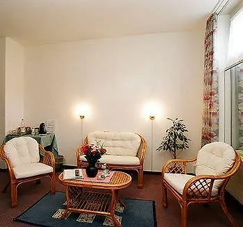 Loetschberg 3* Interlaken