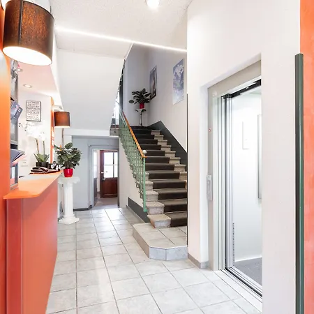 酒店 隆兹博酒店 3*