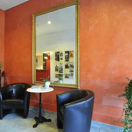 隆兹博酒店 因特拉肯